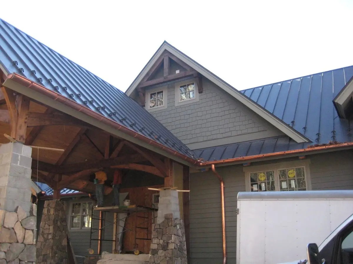 Craftsman Roofing team delivering quality roofing work in Frederickson